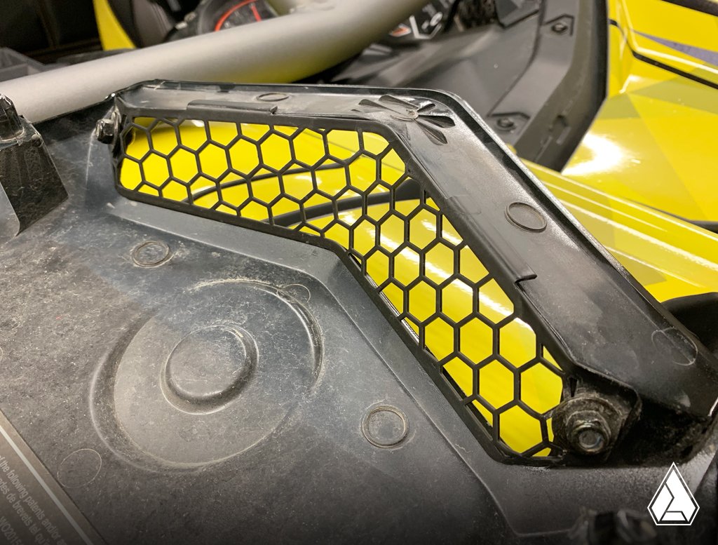Assault Industries Honeycomb Bonnet Grill For Canam X3 image 3
