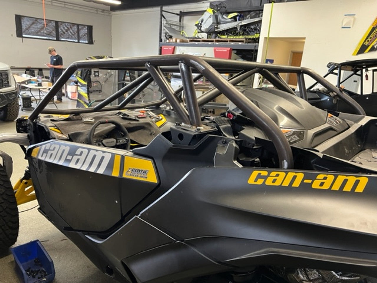 Can-Am Maverick R 2 Seat Cage - Utv Wolfpack image 9