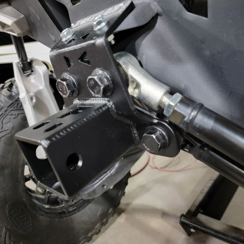 Fastlab Can-Am Maverick R Hitch Pull Plate image 1
