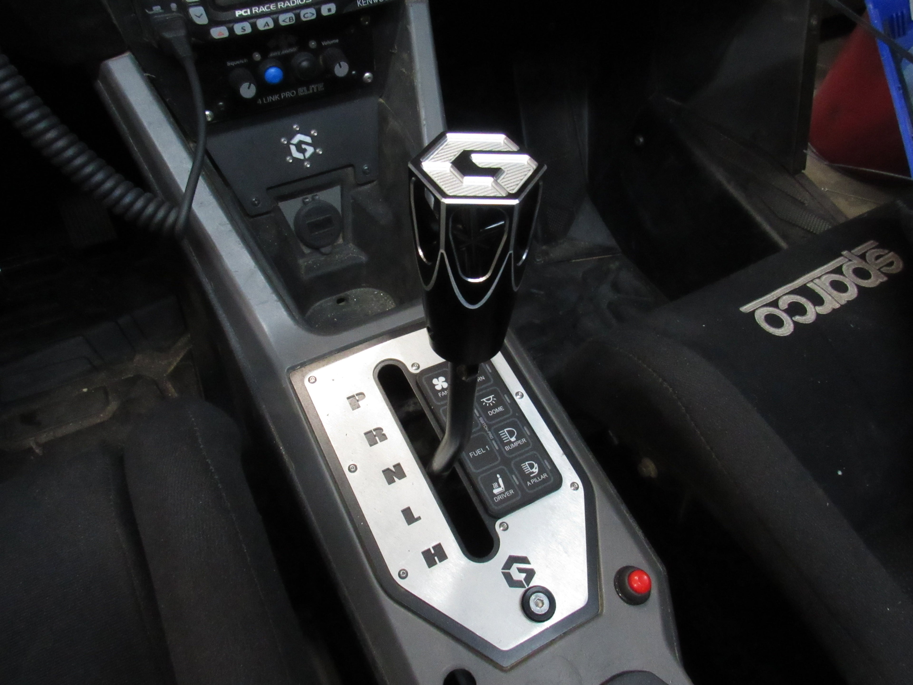 POLARIS SHIFT KNOB FOR PRO R / TURBO R / XPEDITION