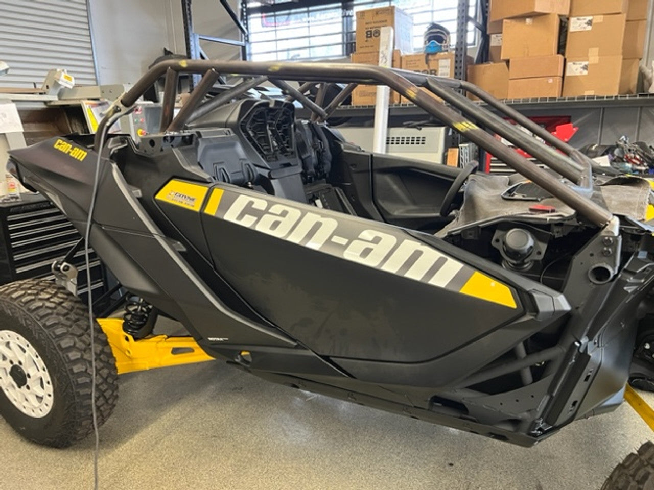 Can-Am Maverick R 2 Seat Cage - Utv Wolfpack image 4