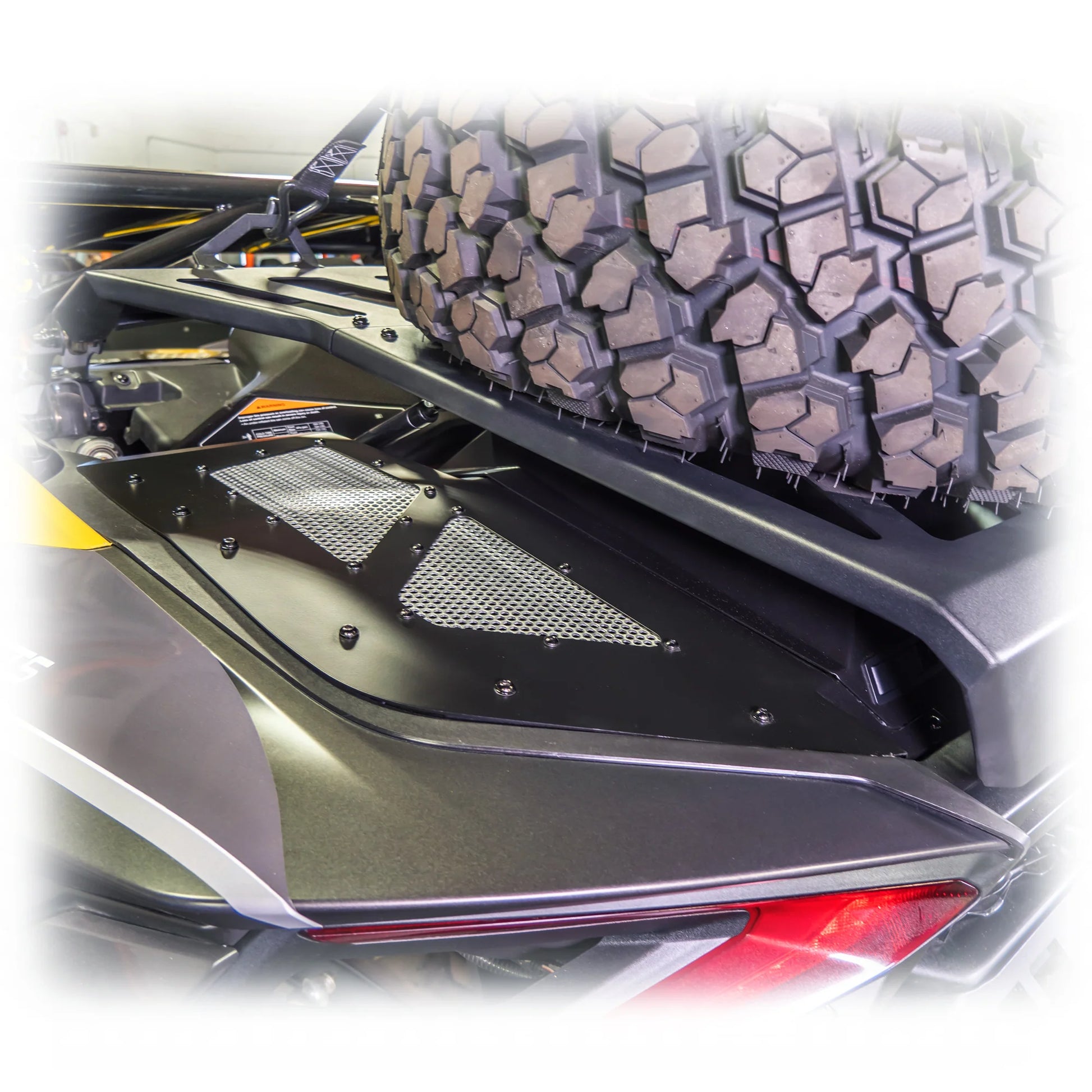DRT Can-Am 2024+ Maverick R Aluminum Trunk Enclosure image 7