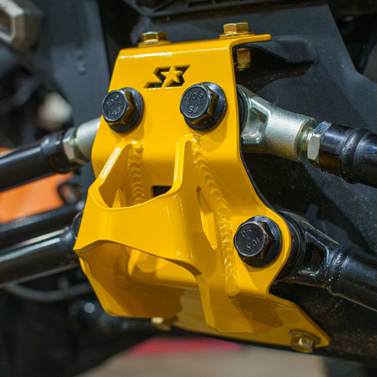Can-Am Maverick R Pull Plate - S3 Powersports image 4