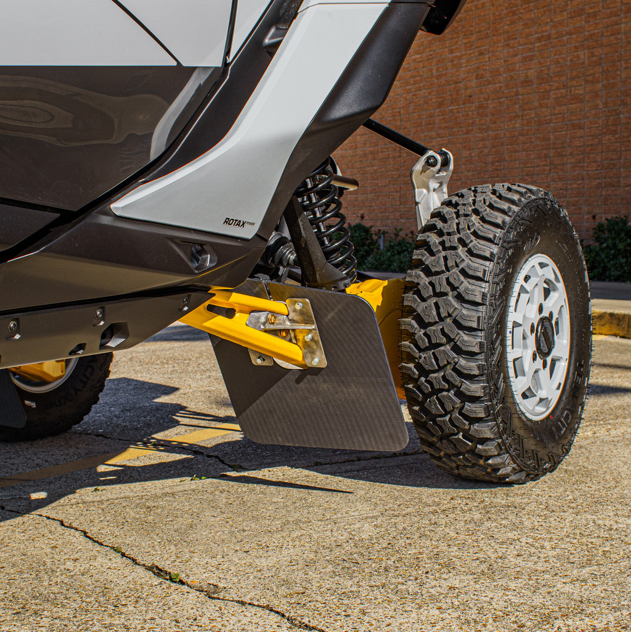 Can-Am Maverick R Trailing Arms Rock Guard Kit - S3 Power Sports image 4