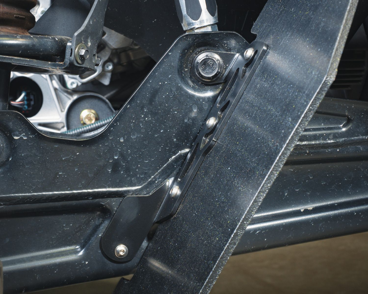 Can Am X3 Rear Wheel Rock Guard Deflector Mud Flap Kit image 1