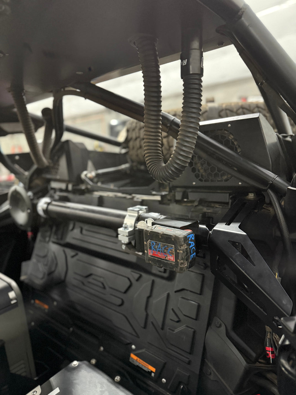 POLARIS PRO R AGM JACK MOUNT