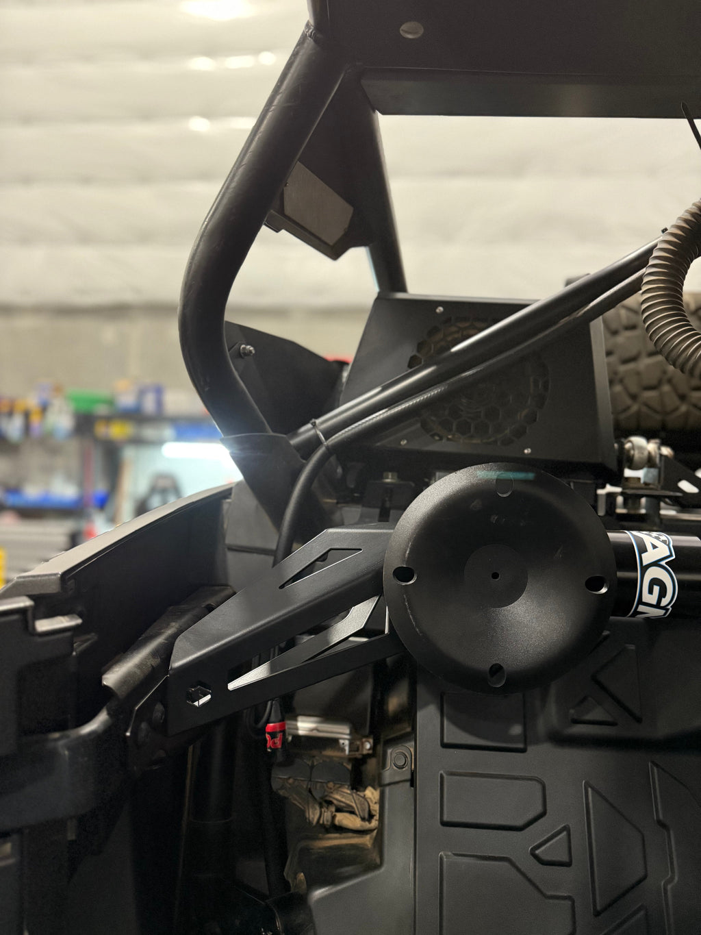 POLARIS PRO R AGM JACK MOUNT