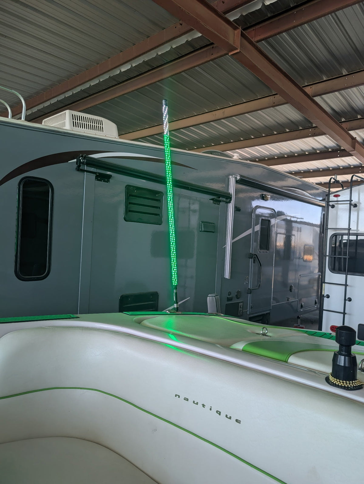 Marshin Whips V2 RGBW LED Boat Whip | High-Visibility Marine Lighting | 2ft-4ft - view 4