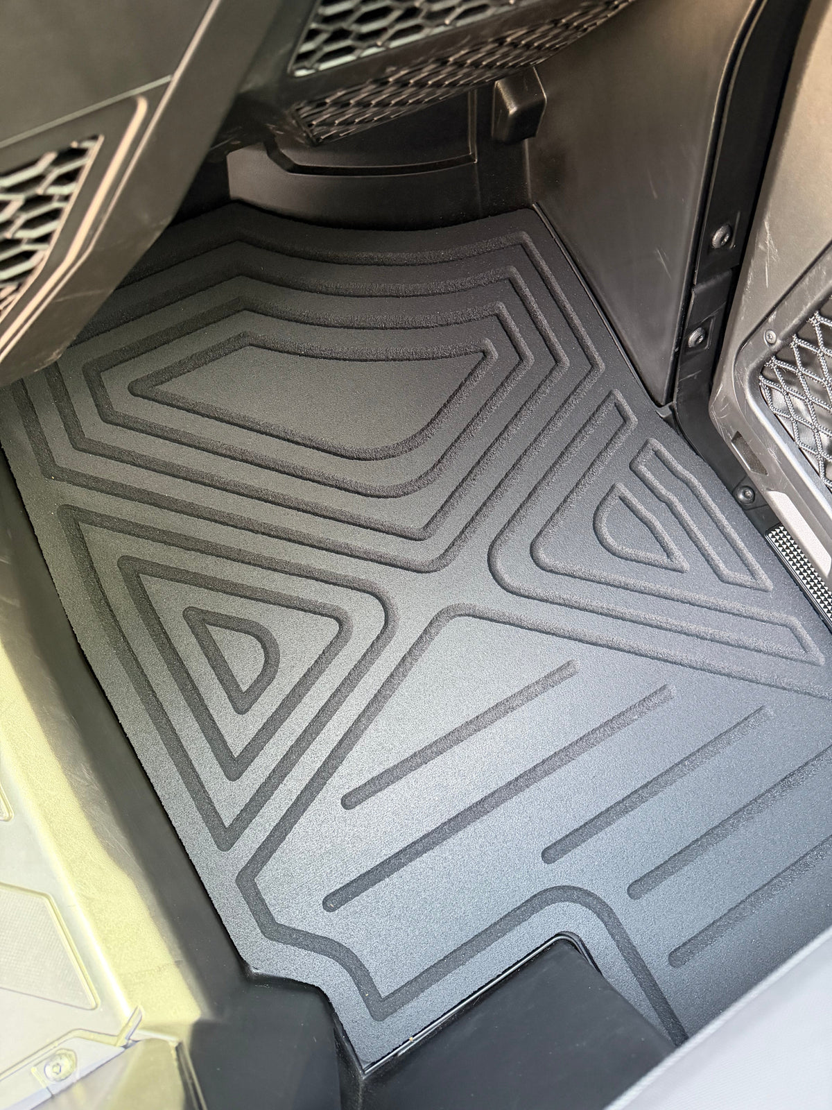 Polaris Ranger 1500XD HD 9mm Rubber Mats (2024 - Current) - view 15