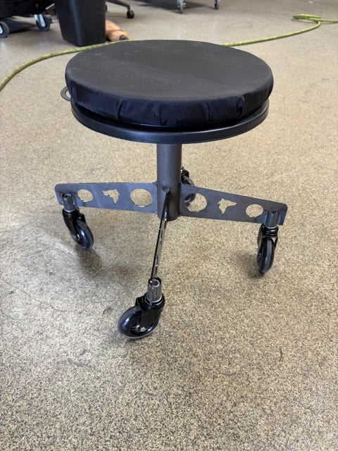 Alpha Premium Rolling Shop Chair