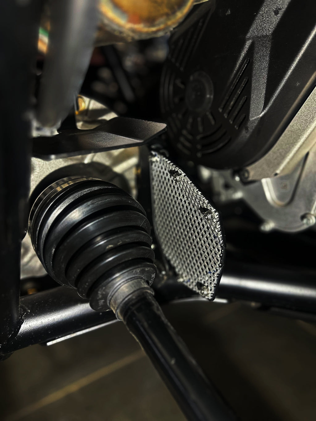 POLARIS PRO R REAR CV GUARDS