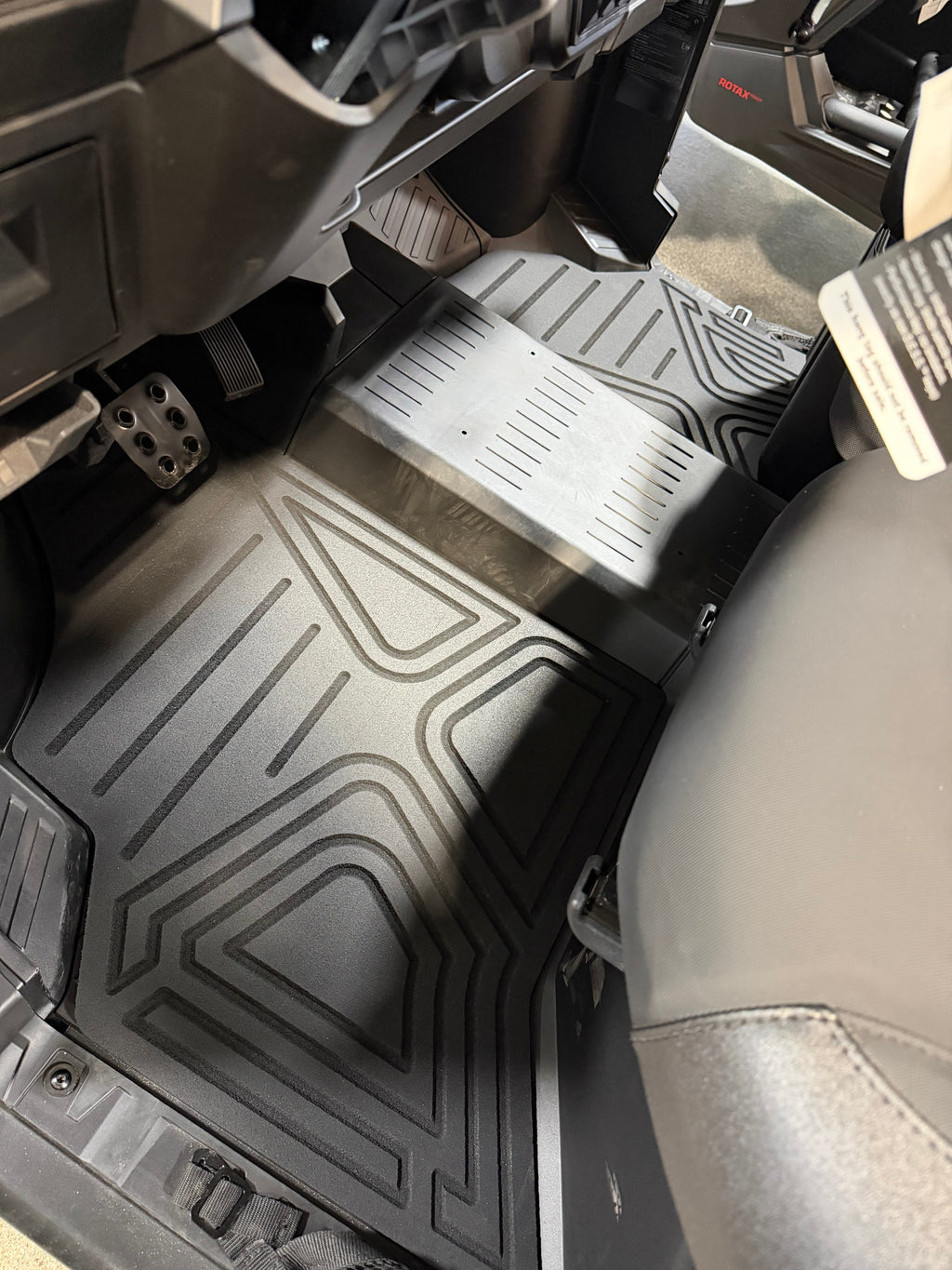 CAN-AM Defender HD10 HD 9mm Rubber Mats (2016 - current) - view 4