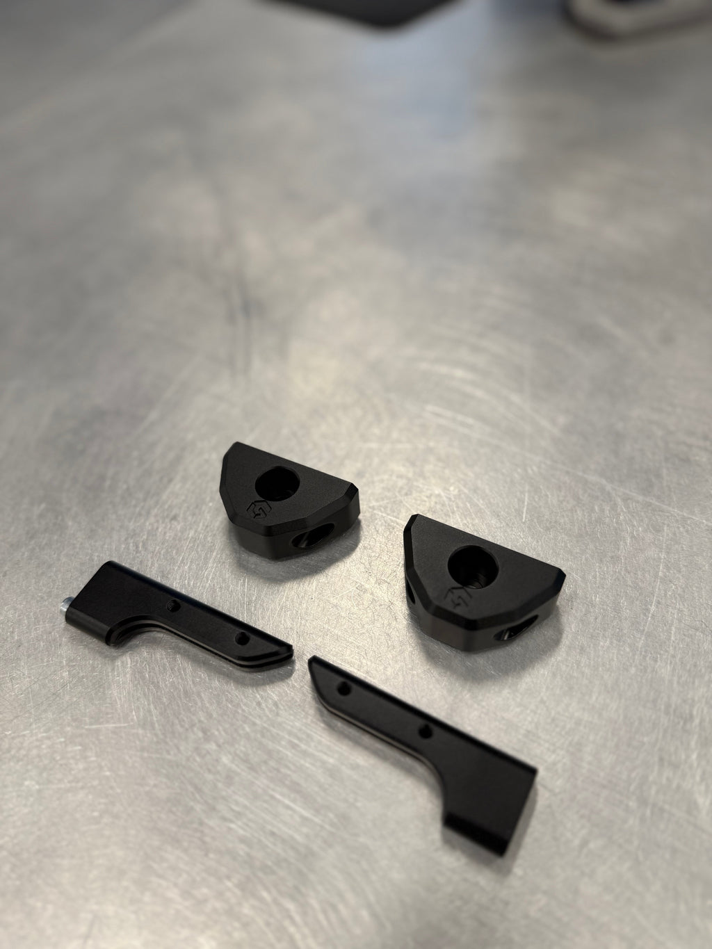 GEISER PERFORMANCE SUN VISORS