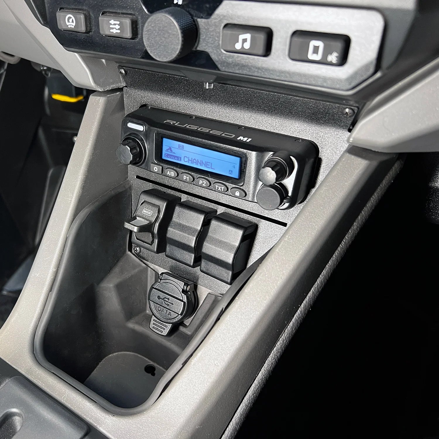 2026 Polaris RZR Pro R Ultimate – Complete Communication Kit with Bluetooth Intercom and 2-Way Radio (10.4″ Touchscreen Models Only)