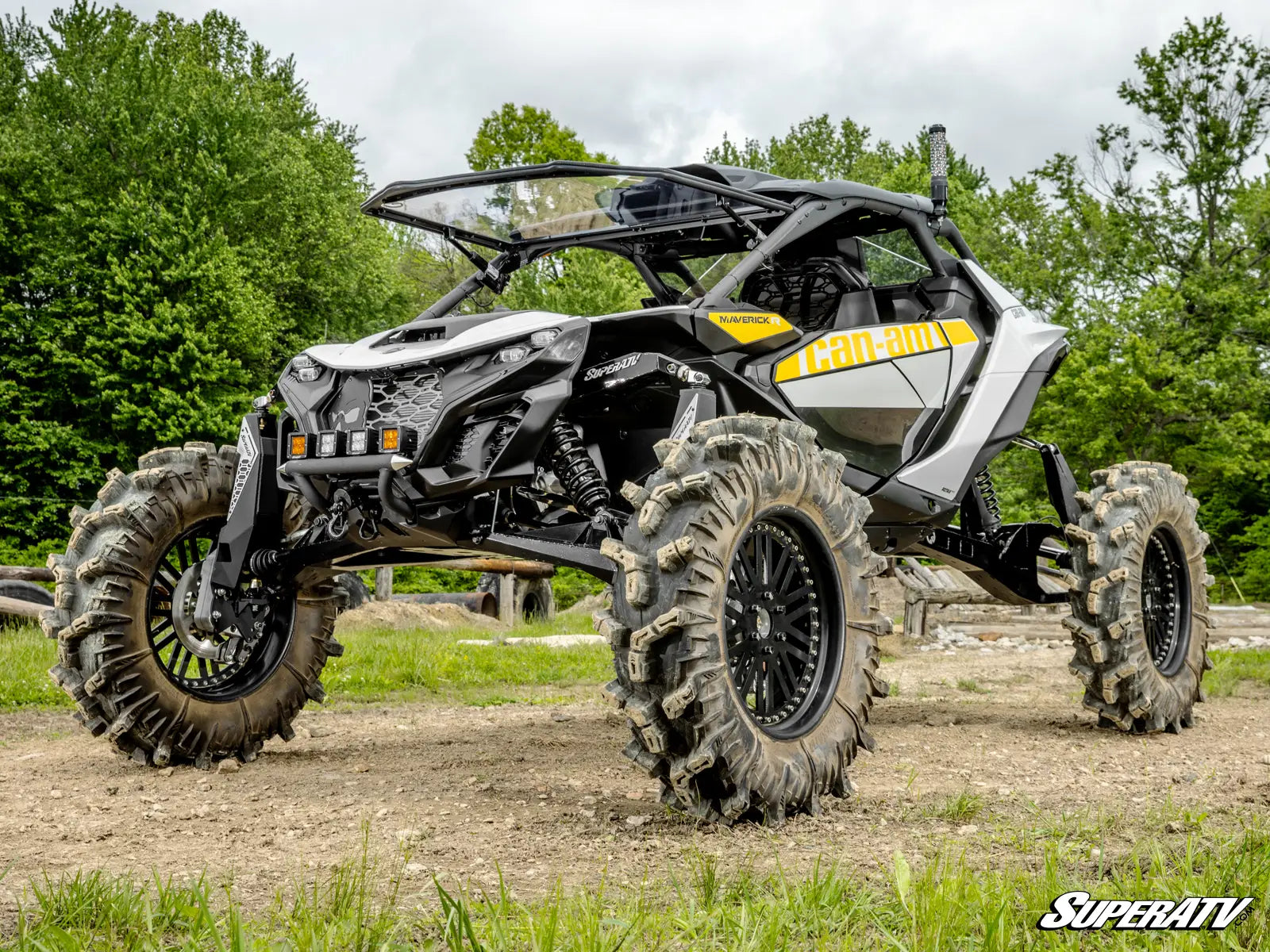 Can-Am Maverick R 6" Portal Gear Lift