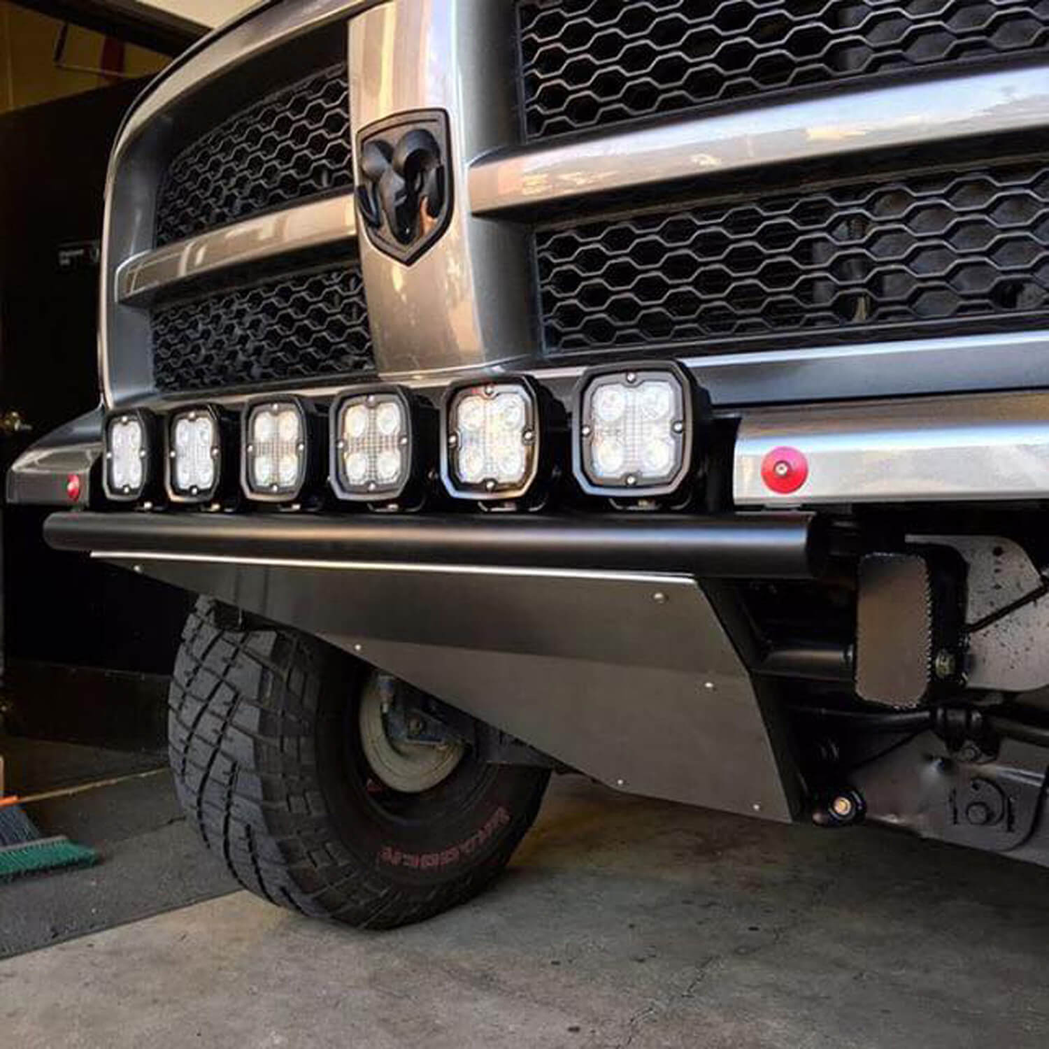 Duralux 4 LED Work Light 40º Beam Kit